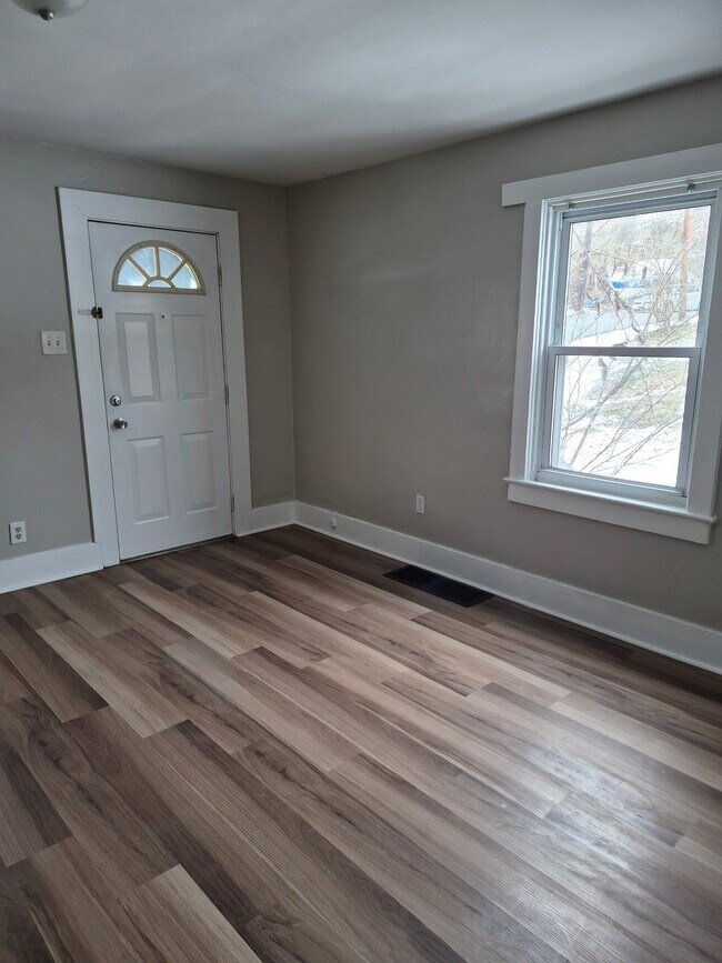 Foto del edificio - 805-807 Pittsburgh St