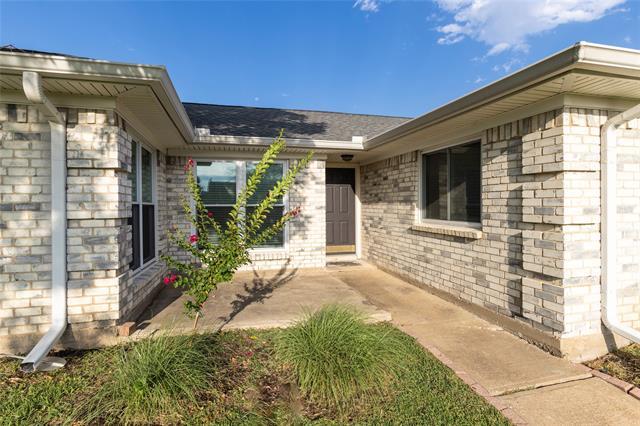 Building Photo - 6633 Belcamp Dr