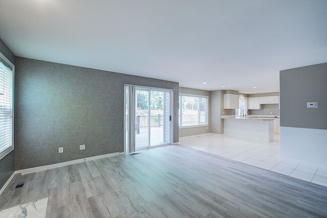 Photo - 4Bd/2.5Ba Sammamish Home