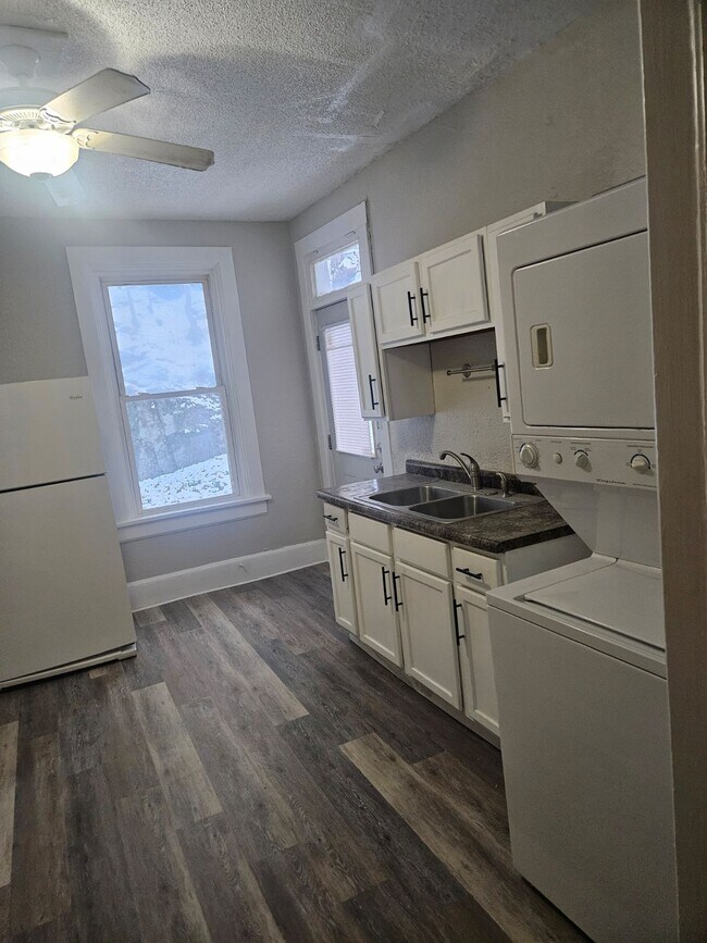 742 Kirkwood St, Dubuque, IA 52001 Townhome Rentals in Dubuque IA