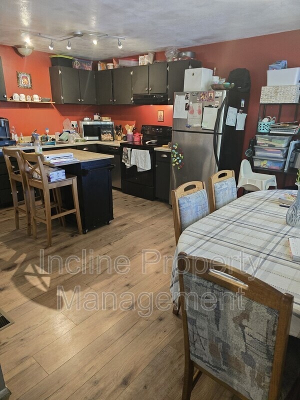 Building Photo - 4758 S 700 E