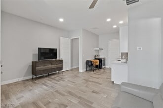 Building Photo - 7736 Tioga Rdg Ct