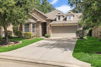 Building Photo - 139 N Hawkhurst Cir
