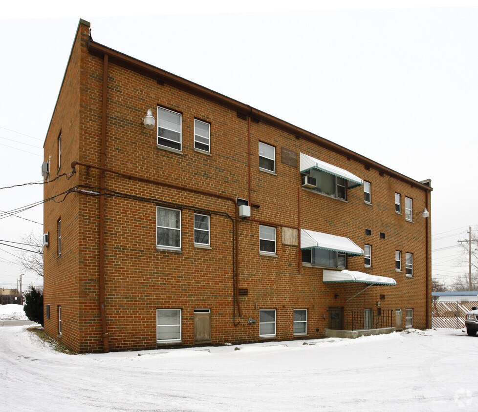 Building Photo - 4455 W 158th St