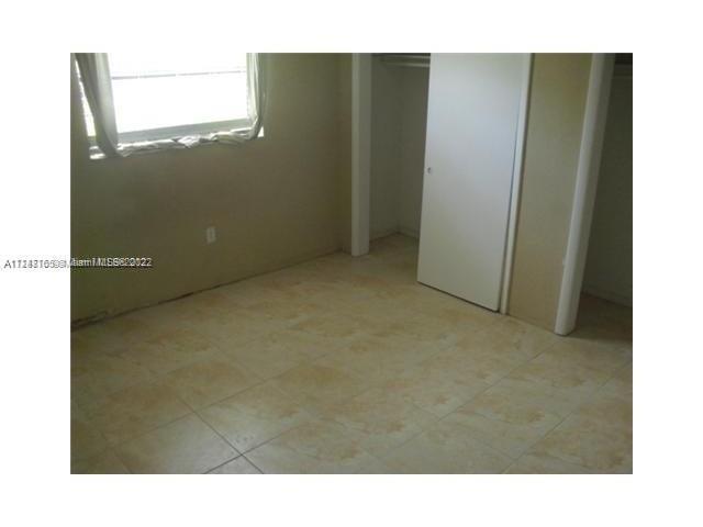 Foto del edificio - 4590 Ludlam Rd