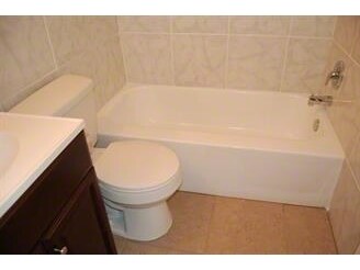  - 5808 Wyoming Ave