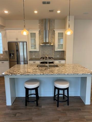 Foto del edificio - 4803 Isleworth Dr