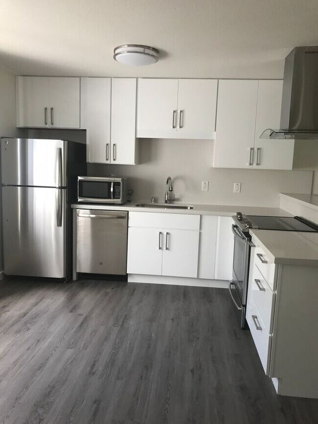 Foto del edificio - 6615 Schmidt Ln