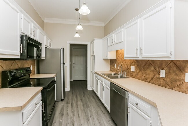 Foto del edificio - 204 Chinkapin Ct