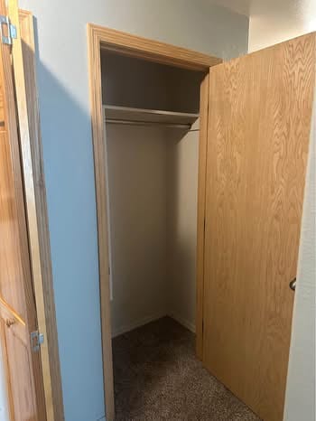 Foto principal - 803 E Riggs St