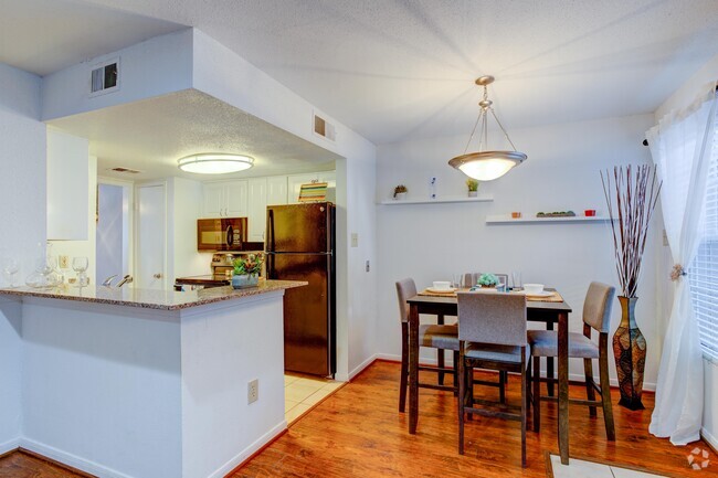 Dining Room - Woodway Garden Townhomes