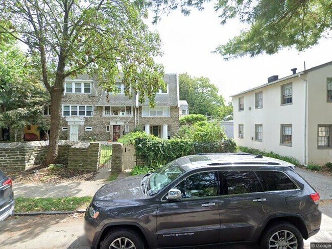 Building Photo - 18 E Gorgas Lane