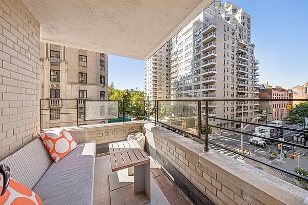 Foto del edificio - 11 Fifth Avenue