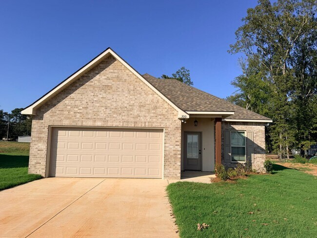 Building Photo - 300 Babineaux Ln