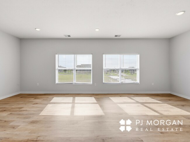 Foto del edificio - 5404 S 207th Ct