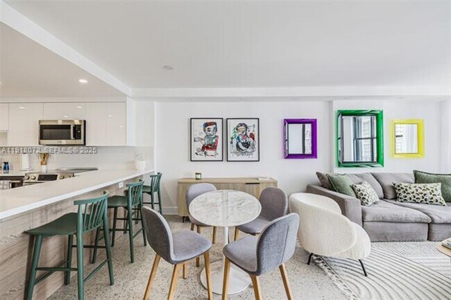 Foto del edificio - 1865 Brickell Ave