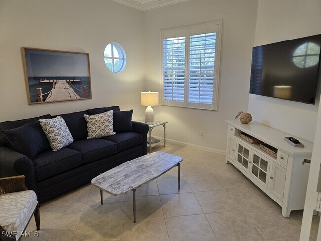 Building Photo - 5095 Yacht Harbor Dr