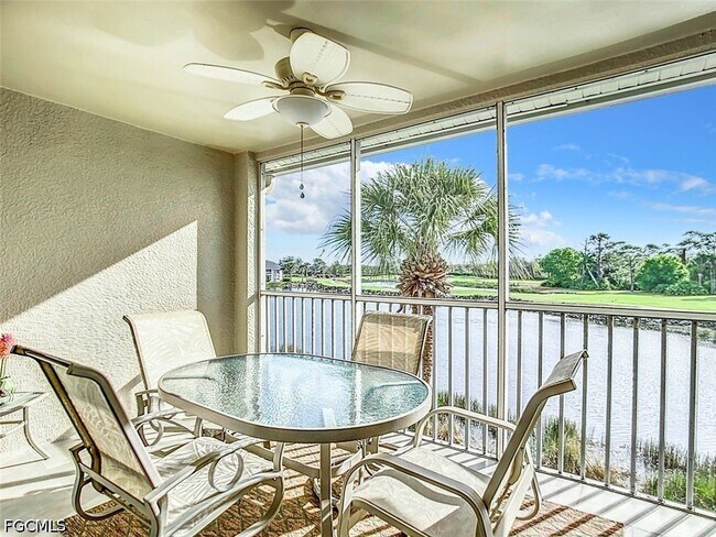 Foto del edificio - 10401 McArthur Palms Ln