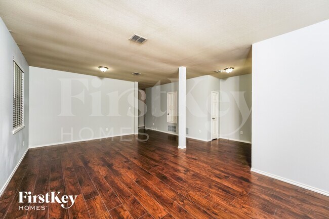Foto del edificio - 2325 Sumac Ct
