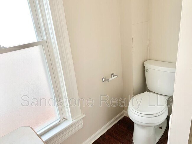 Foto del edificio - 526-528 Hamilton Ave