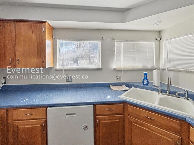 Foto del edificio - 3366 W 55th Pl