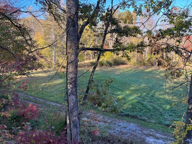 Building Photo - 709 Crab Creek Rd