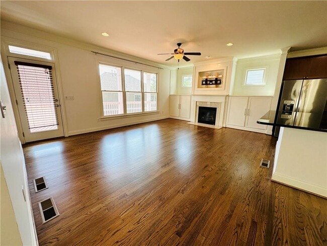 Building Photo - 1678 Carr Cir NW