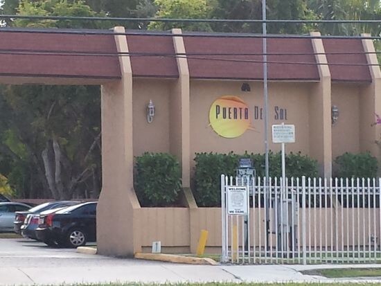 ENTRADA - 9974 N Kendall Dr