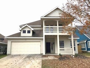 Building Photo - 9913 Old Field Dr