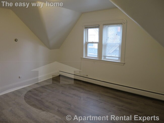Building Photo - 205 Highland Ave