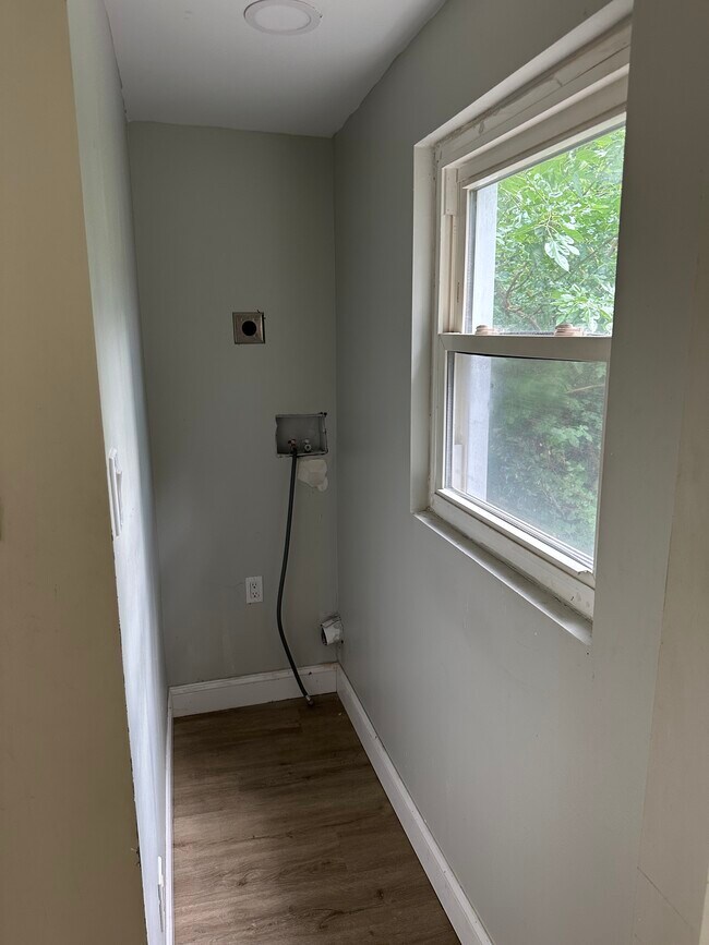 conexión para lavadora/secadora - 6020 Kershaw St
