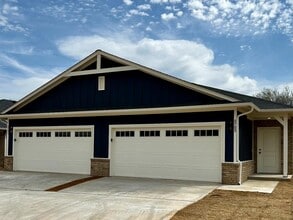 Building Photo - 2713 Belmont Rd