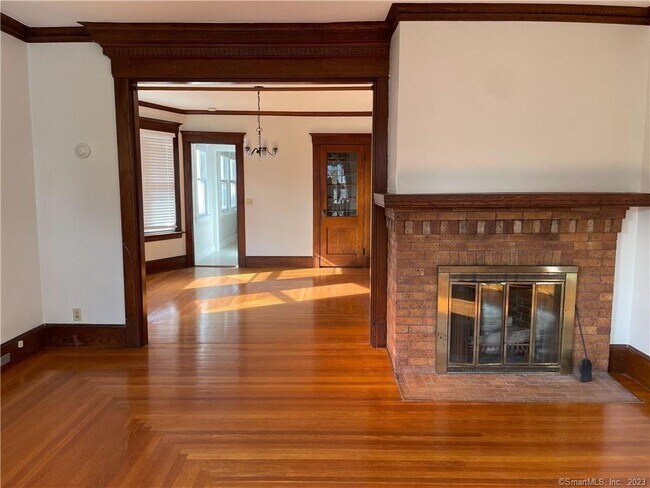 Building Photo - 38 Hubinger St