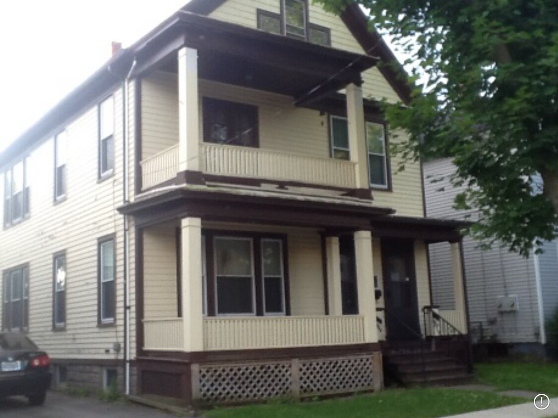 1025 Downer Ave Unit 1 and 2, Utica, NY 13502 1025 Downer Ave Utica