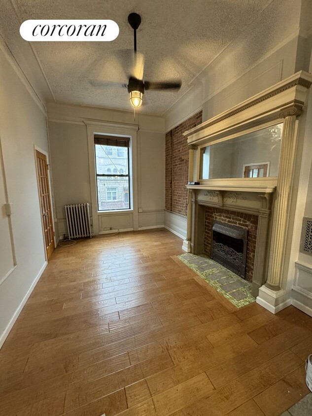 Foto principal - 561 W 161st St