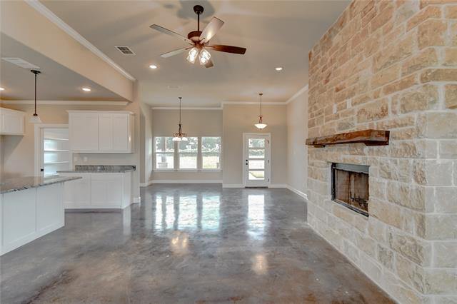 Building Photo - 300 Co Rd 428