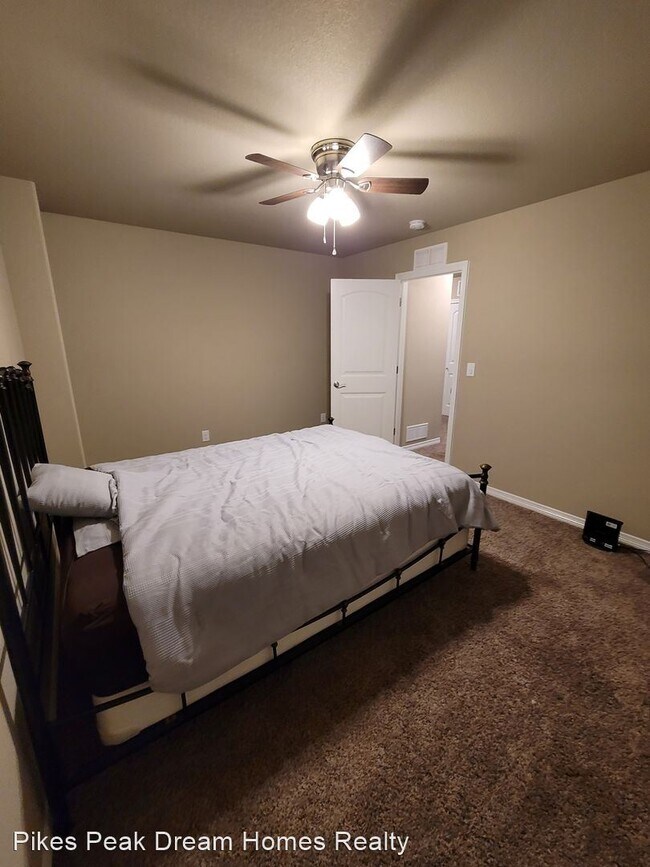 Foto del edificio - 3 br, 2.5 bath House - 10874 Rowley Drive