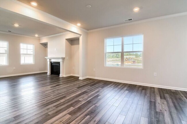 Building Photo - 4921 Oolite St