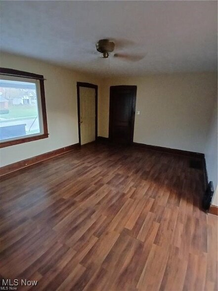 103 E Boston Ave Youngstown, OH 44507 – photo 4