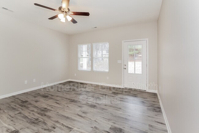 Building Photo - 191 Ridge Creek Dr