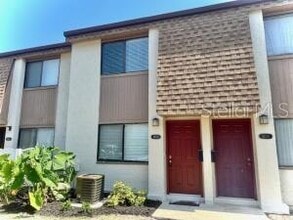 Building Photo - 4026 Mt Vernon Ave
