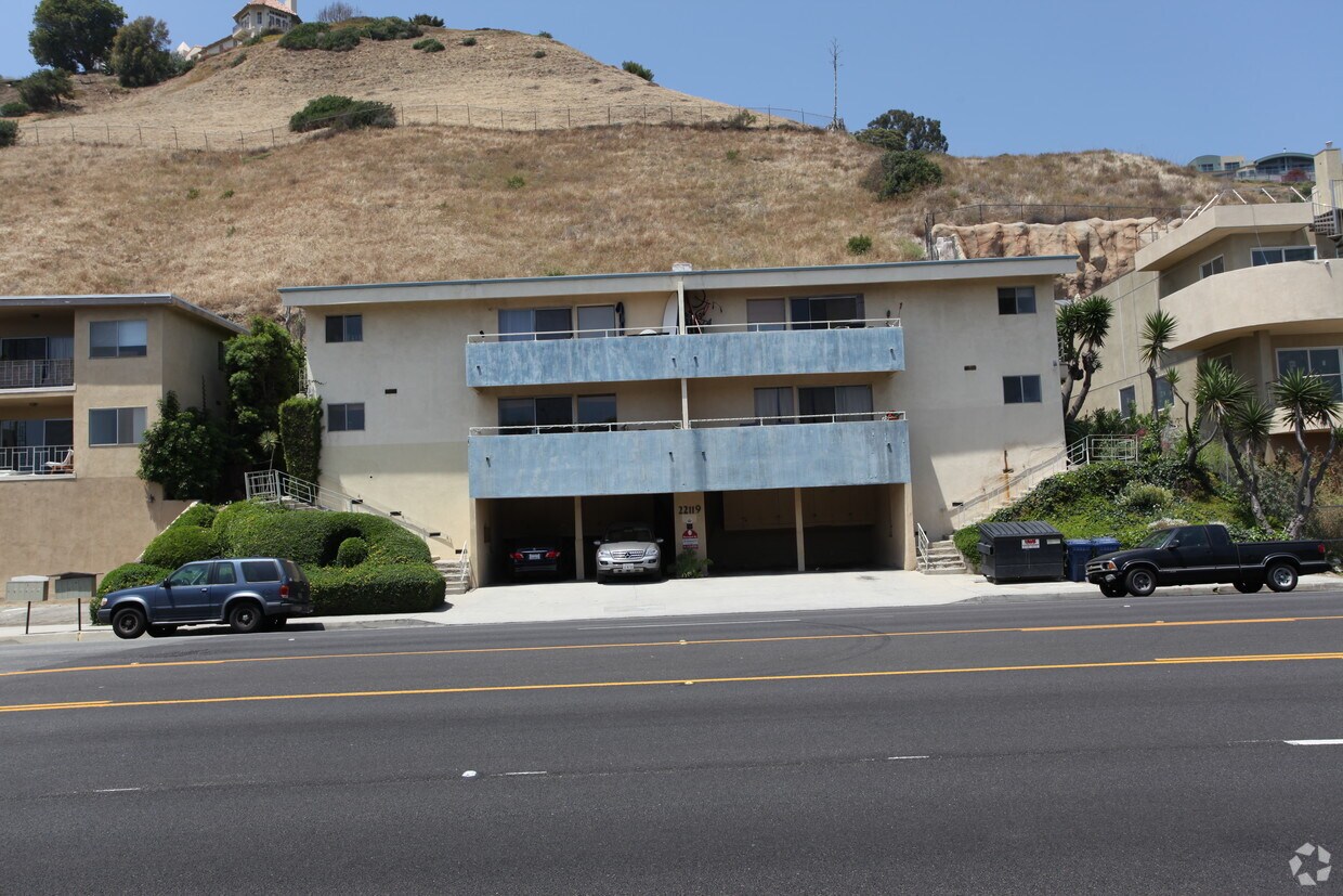 Building Photo - 22125 Pacific Coast Hwy
