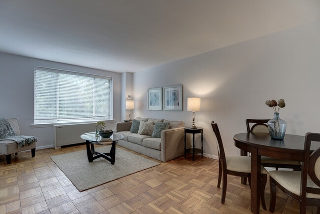 LR with Expansive Park View - 4100 W St NW