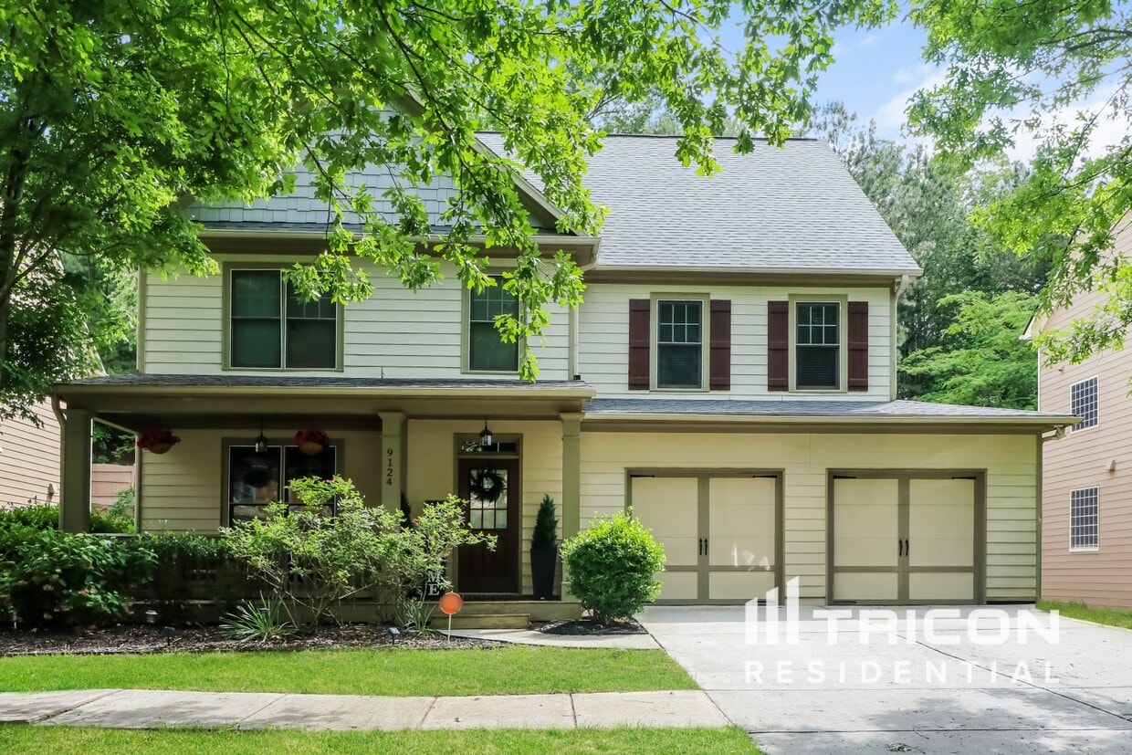 Primary Photo - 9124 Loxford St