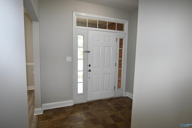 Foto del edificio - 486 SW Sussex Dr