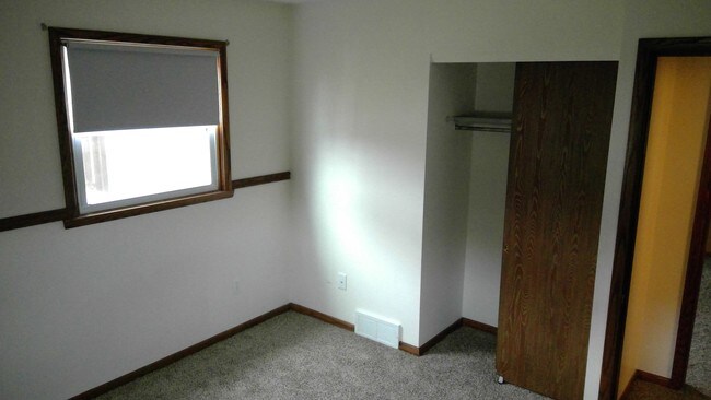 Dormitorio - 4221 Harvard Rd