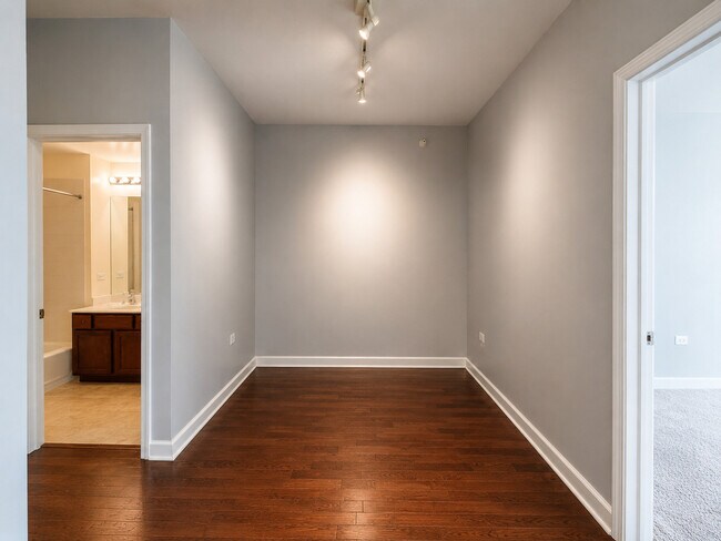 Foto del edificio - 1629 S Prairie Ave