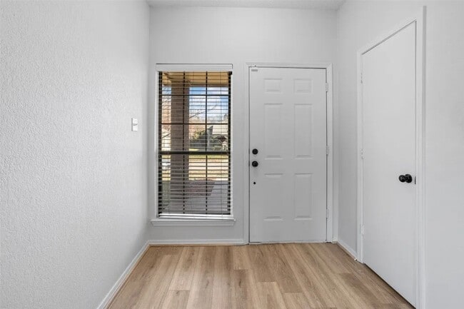 Building Photo - 4313 Flamingo Way