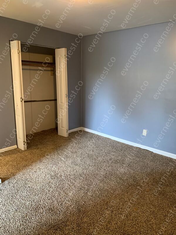 Building Photo - 7611 Holiday Hills Dr