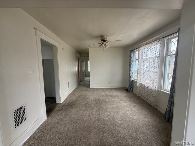 Foto del edificio - 216 Newburgh Ave